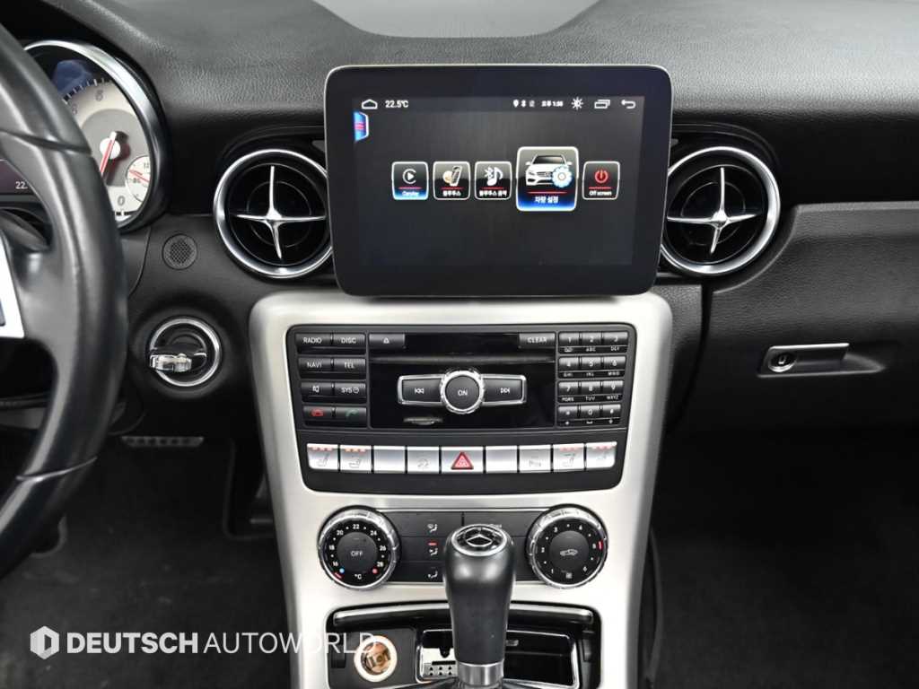 Mercedes Benz SLK Class 2012 - Importación desde Corea - HF Imports Iquique - Foto 1