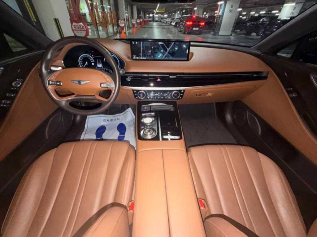 Genesis G80 - Vista 6