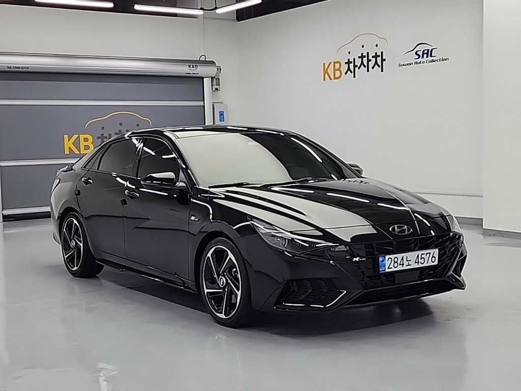 HYUNDAI Avante - Vista 4