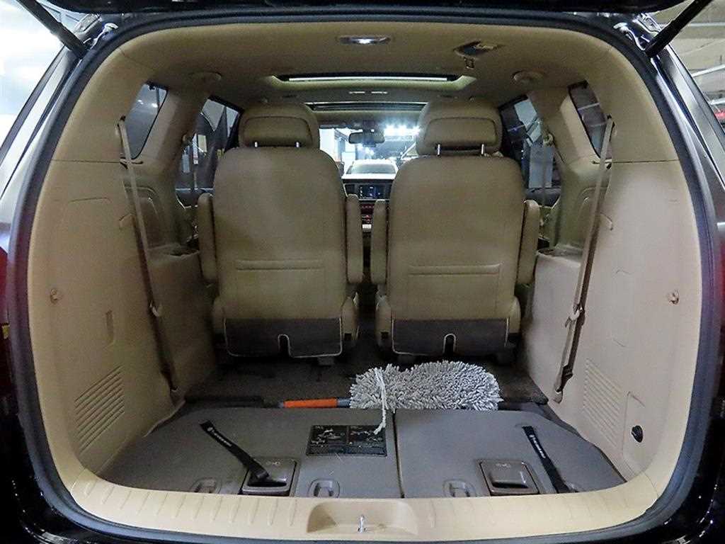 KIA Carnival 2019 Negro - Importación desde Corea - HF Imports Iquique - Foto 16