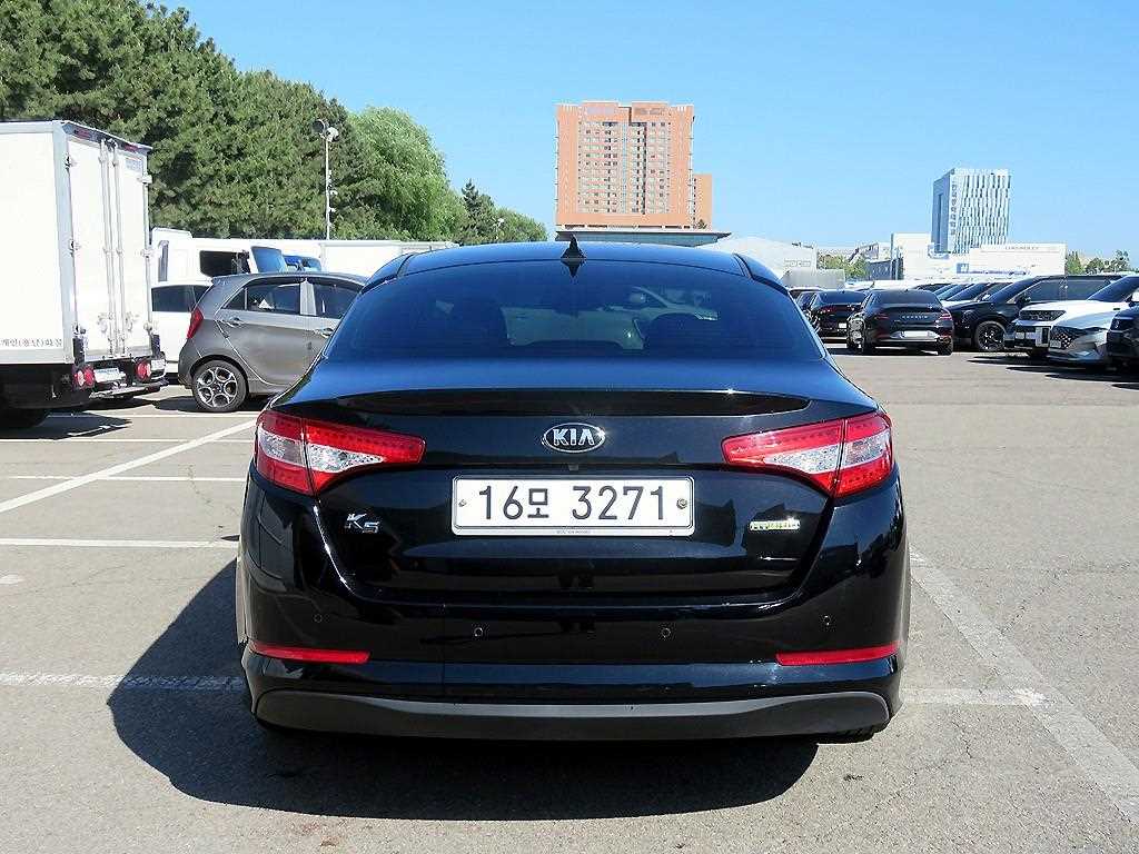 KIA K5 - Vista 3