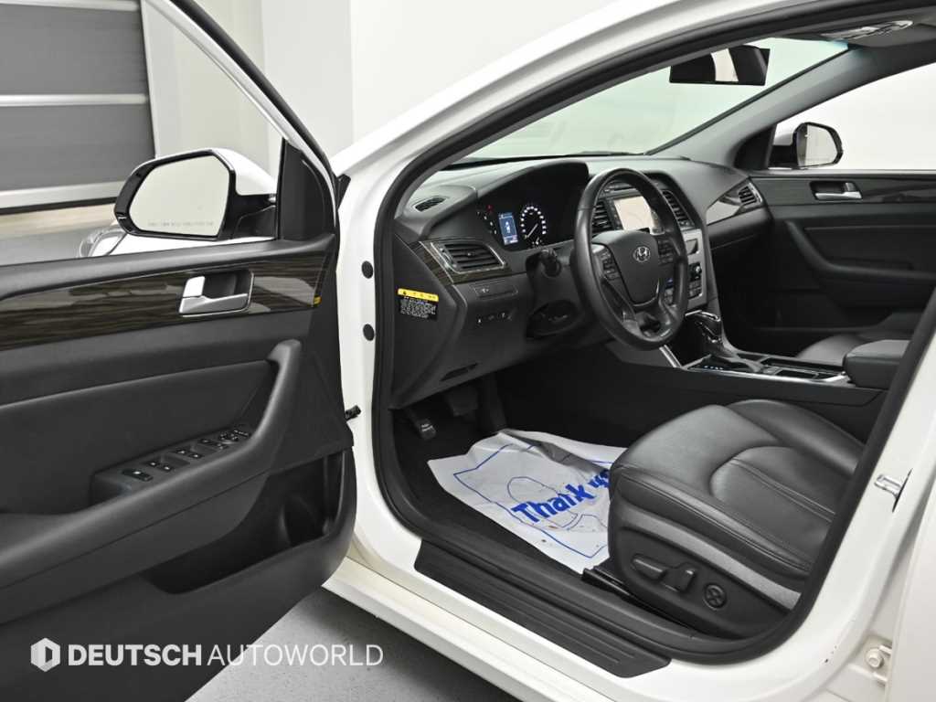 HYUNDAI Sonata - Vista 11