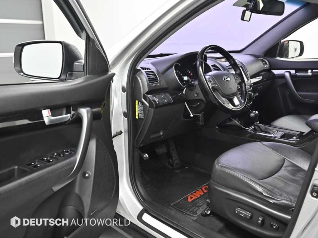 KIA Sorento - Vista 11