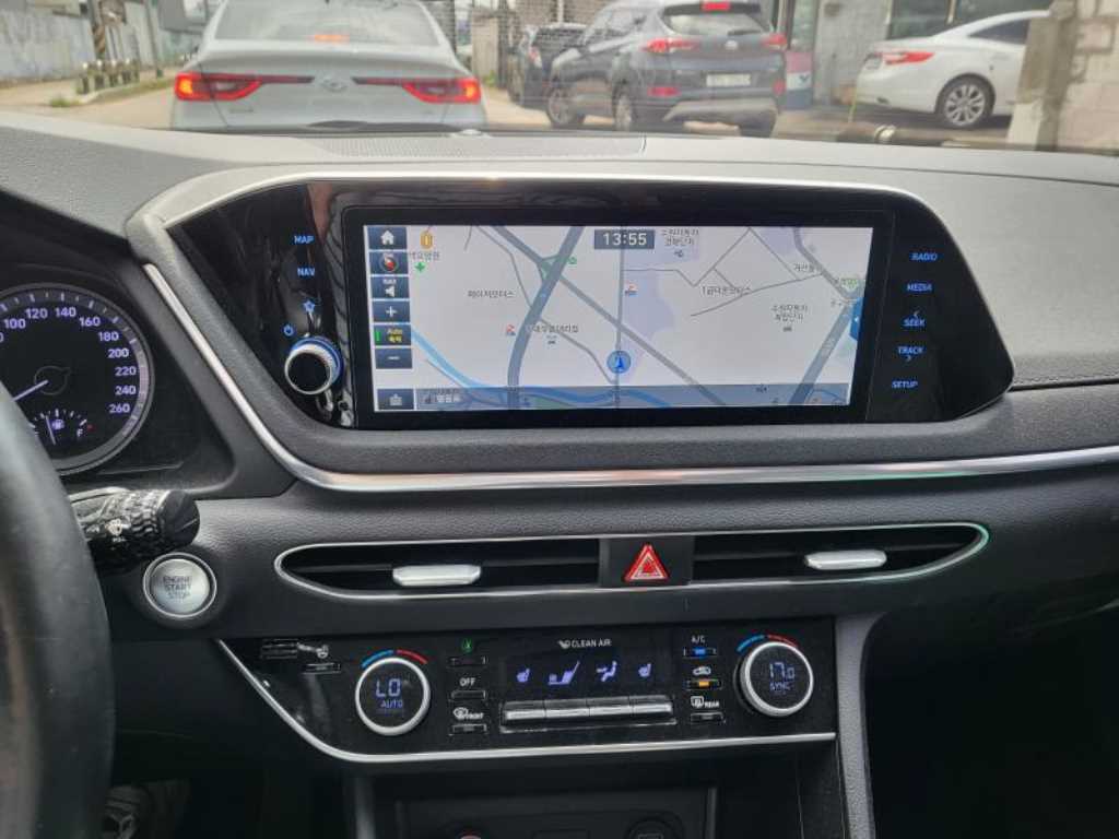 HYUNDAI Sonata - Vista 7