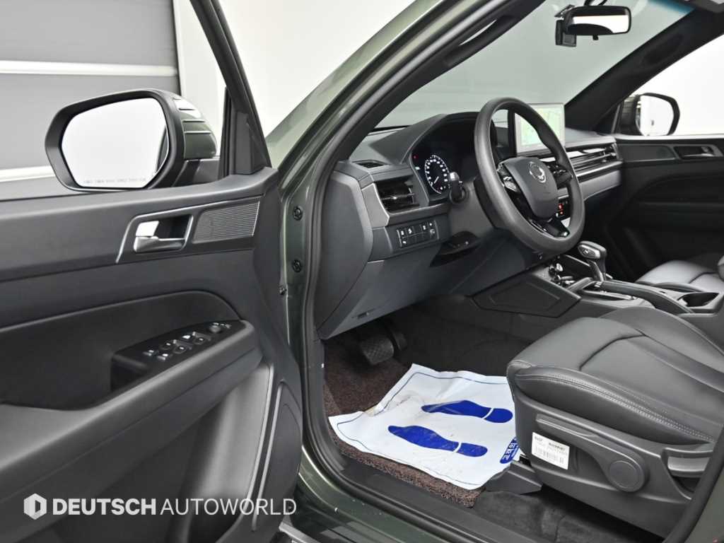 Ssangyong Musso - Vista 11