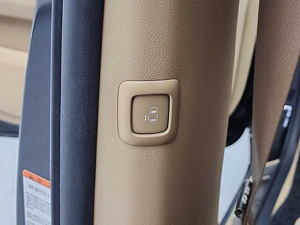KIA Carnival 2019 Negro - Importación desde Corea - HF Imports Iquique - Foto 15