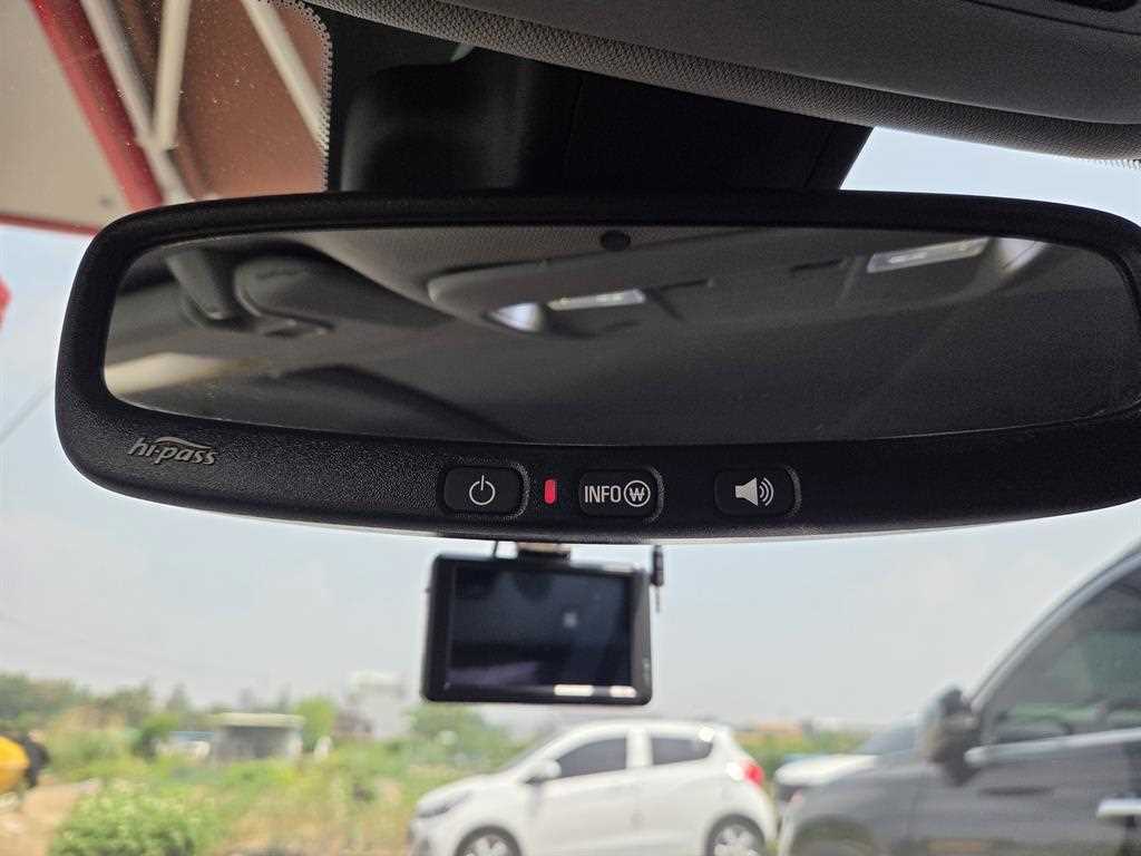 Chevrolet Malibu - Vista 5