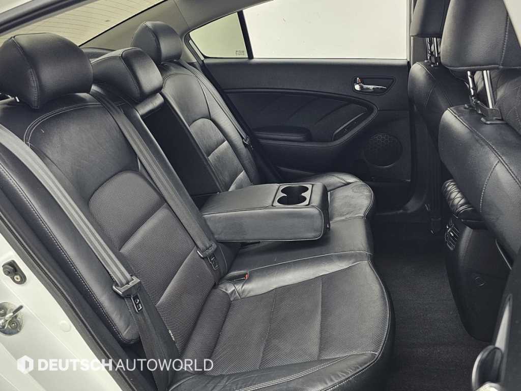 KIA K3 2014 Blanco - Importación desde Corea - HF Imports Iquique - Foto 13