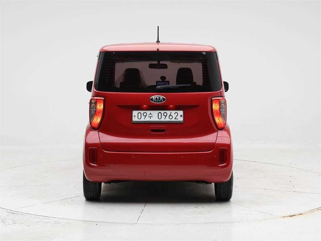 KIA Ray - Vista 5