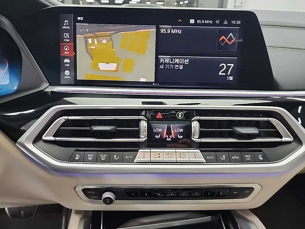 BMW X6 - Vista 10
