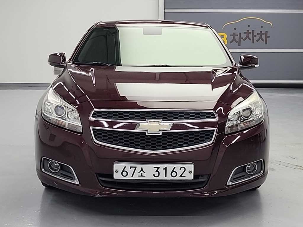 Chevrolet Malibu - Vista 2