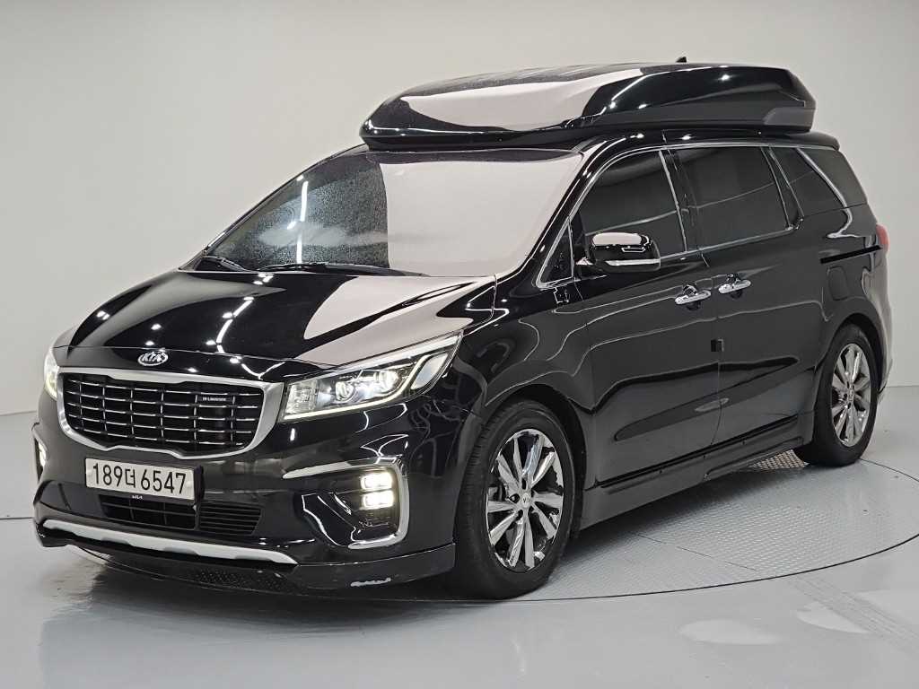 KIA Carnival 2019 Negro - Importación desde Corea - HF Imports Iquique - Foto 1