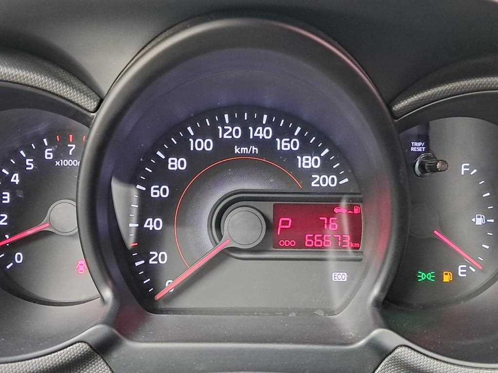 KIA Ray - Vista 8
