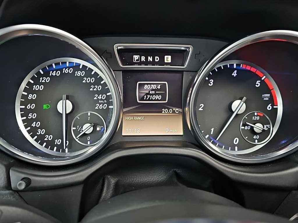 Mercedes Benz G Class (G Wagen) - Vista 6