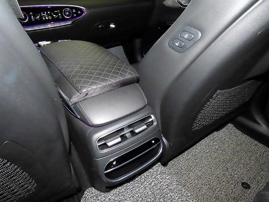 Genesis GV70 2022 Negro - Importación desde Corea - HF Imports Iquique - Foto 13