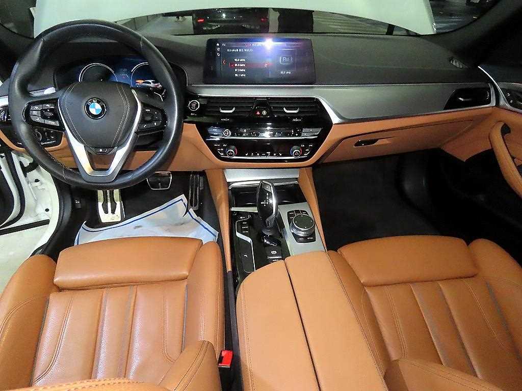 BMW 5 Series - Vista 10