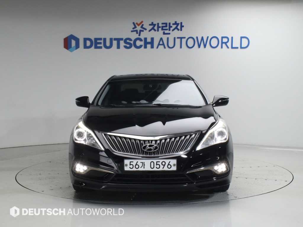 HYUNDAI Grandeur - Vista 3