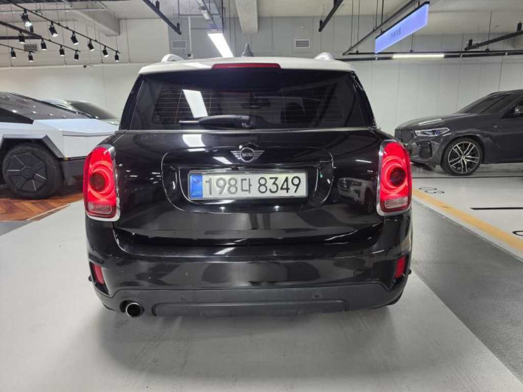 Mini Countryman - Vista 3