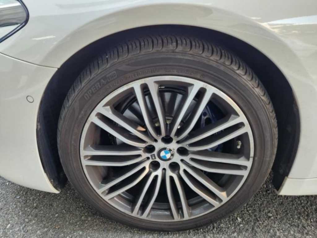 BMW 5 Series 2019 Blanco - Importación desde Corea - HF Imports Iquique - Foto 13