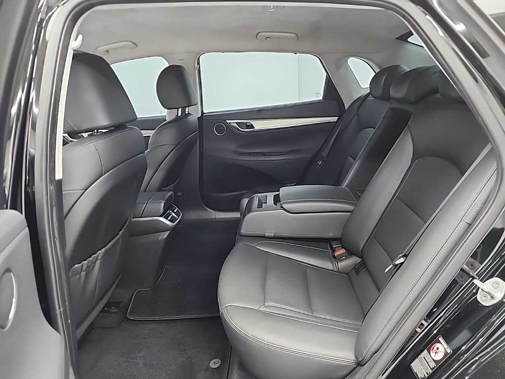HYUNDAI Grandeur - Vista 12
