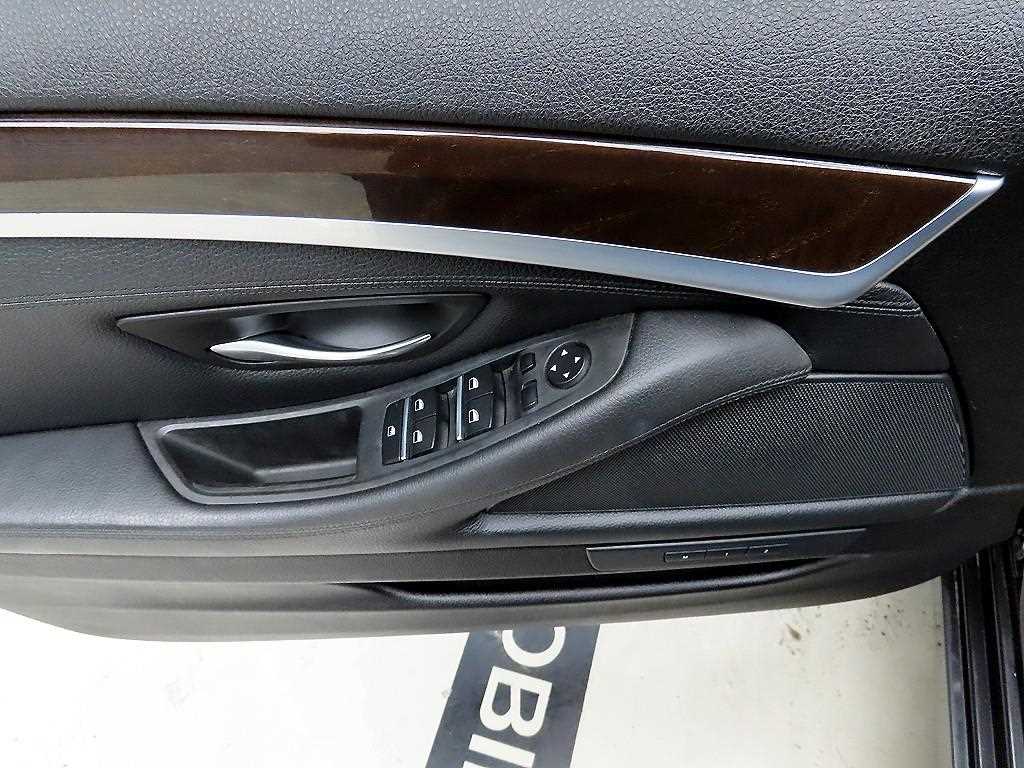 BMW 5 Series - Vista 11