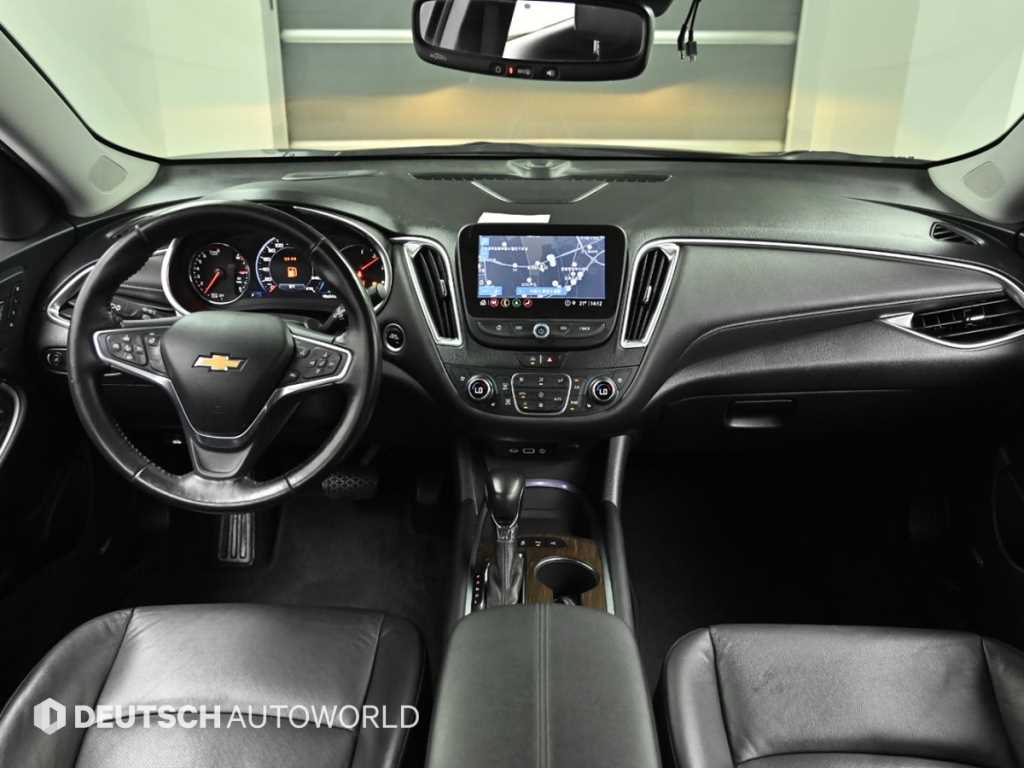 Chevrolet Malibu - Vista 7