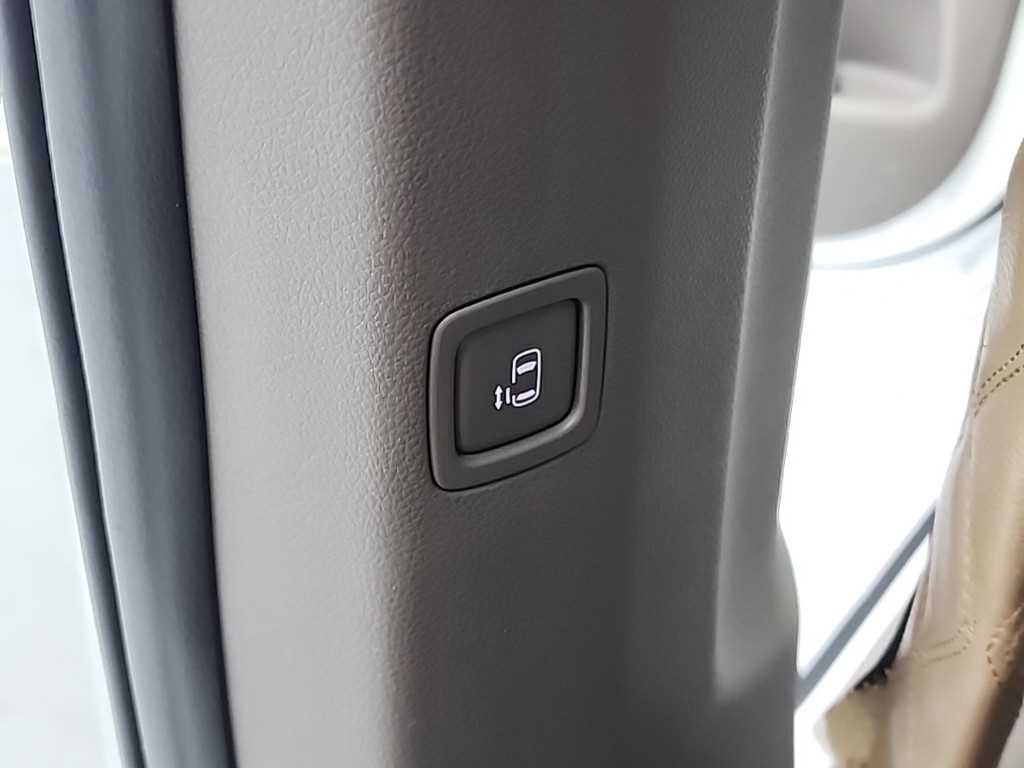 KIA Carnival 2024 Blanco - Importación desde Corea - HF Imports Iquique - Foto 16
