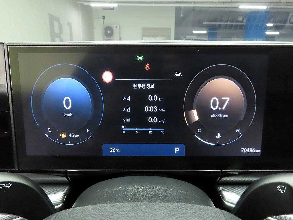 HYUNDAI Grandeur - Vista 6