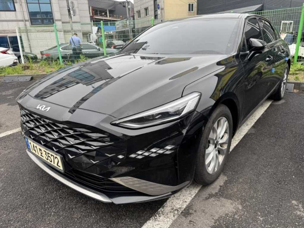 KIA K8 - Vista 3