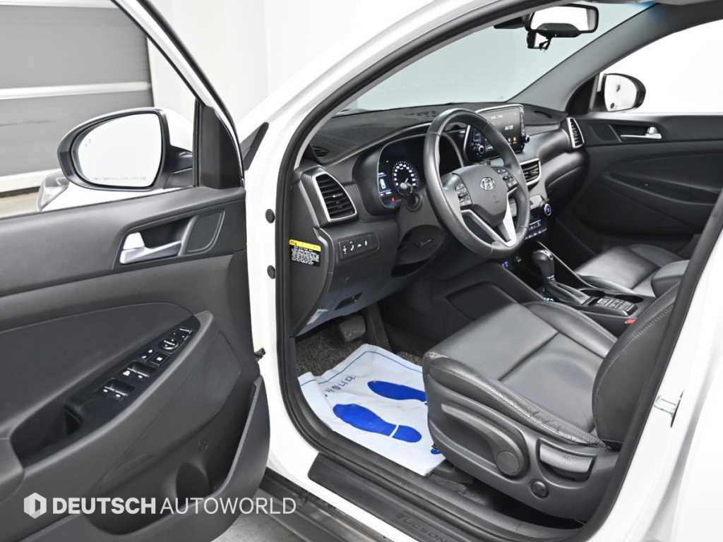 HYUNDAI Tucson - Vista 11