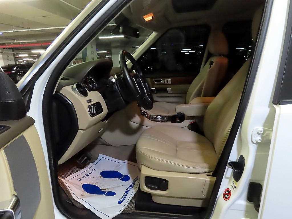 Land Rover Discovery - Vista 6