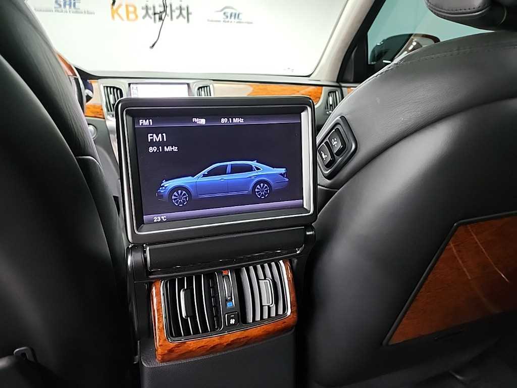 HYUNDAI Equus 2011 Negro - Importación desde Corea - HF Imports Iquique - Foto 13