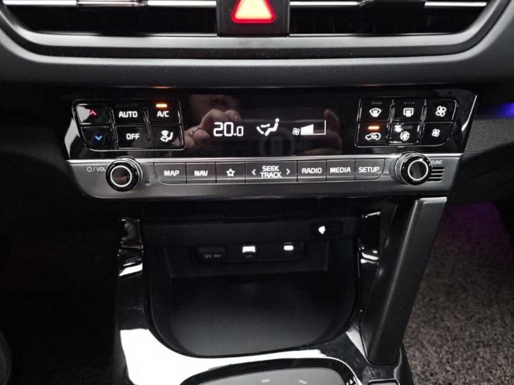 KIA Seltos - Vista 12