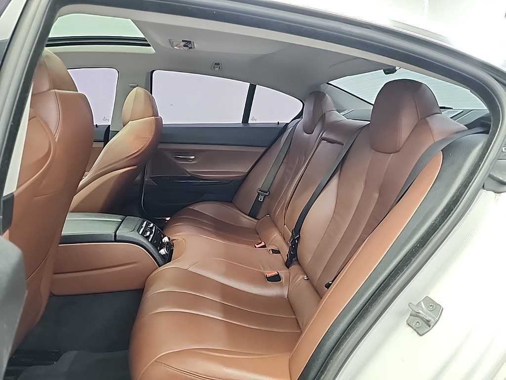 BMW 6 series - Vista 12