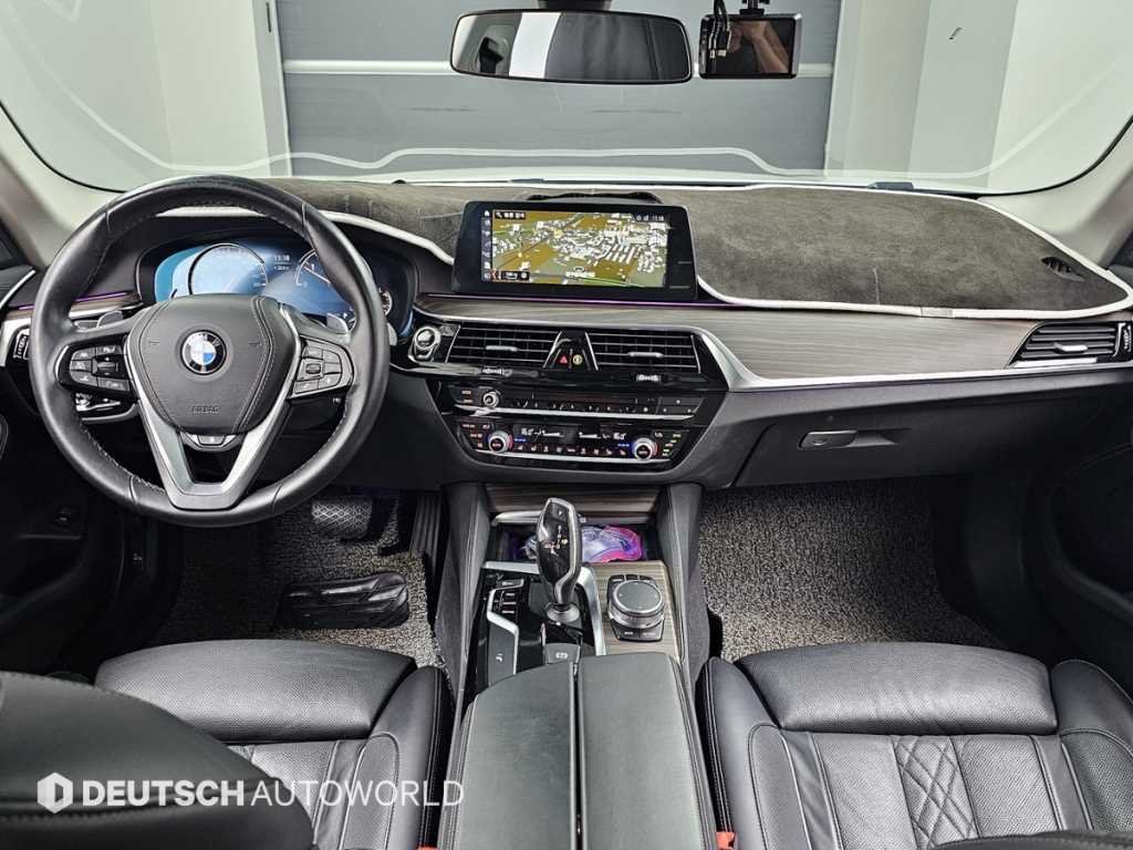 BMW 5 Series - Vista 7