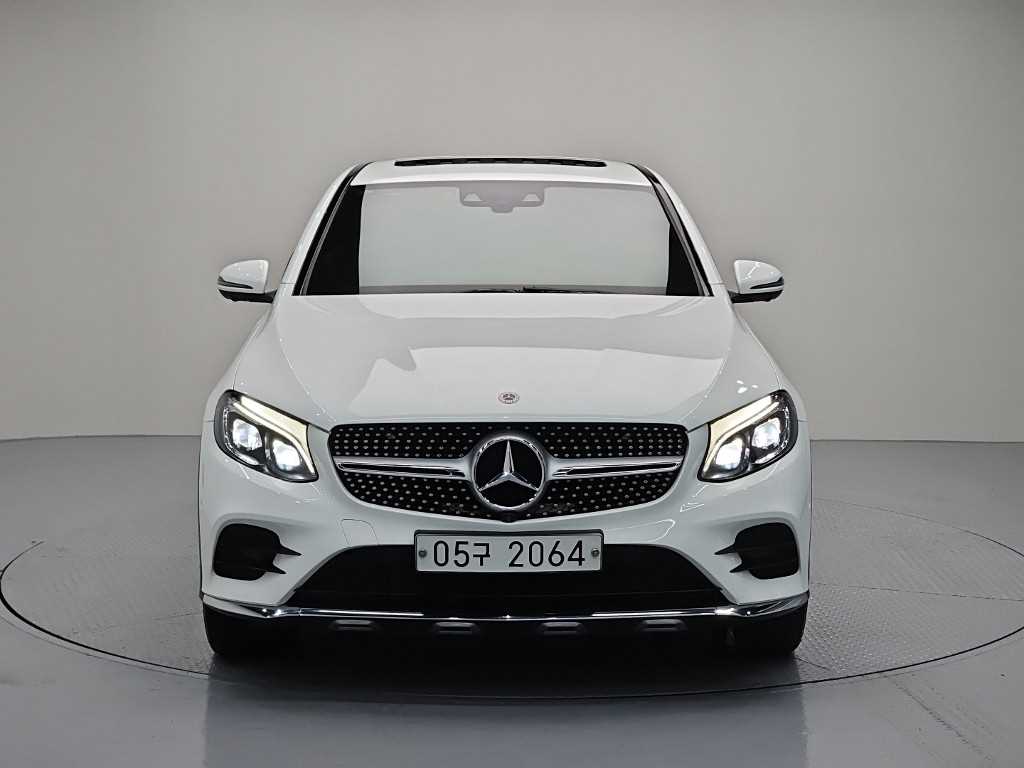 Mercedes Benz GLC Class - Vista 2