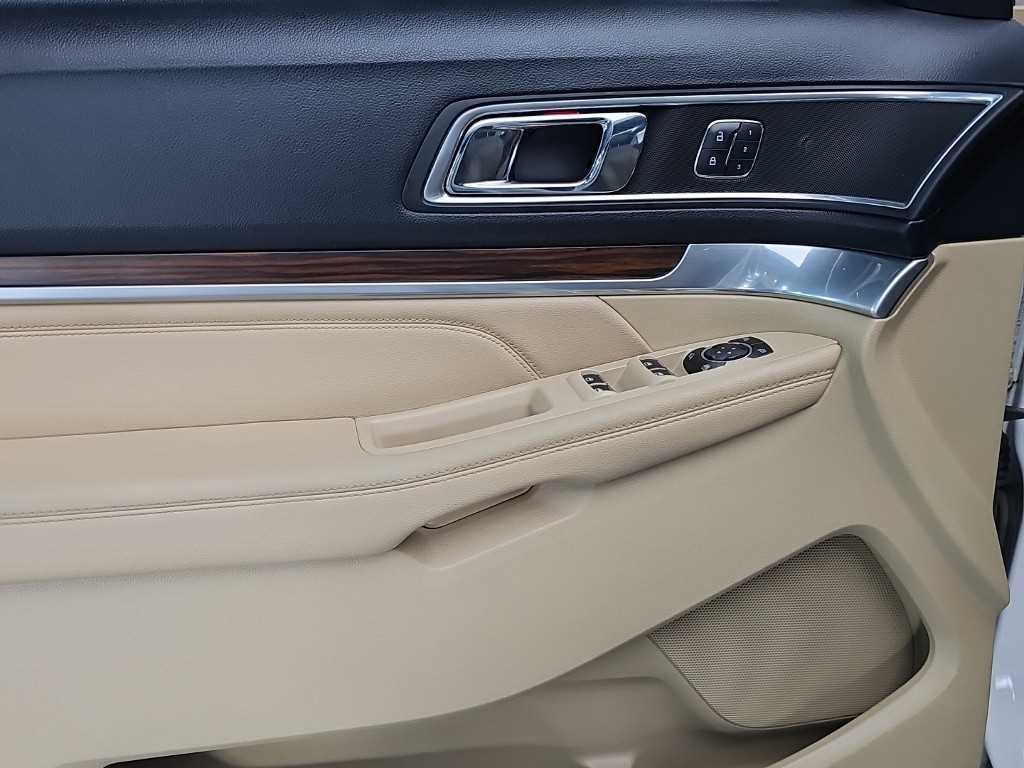 Ford Explorer 2016 Blanco - Importación desde Corea - HF Imports Iquique - Foto 17
