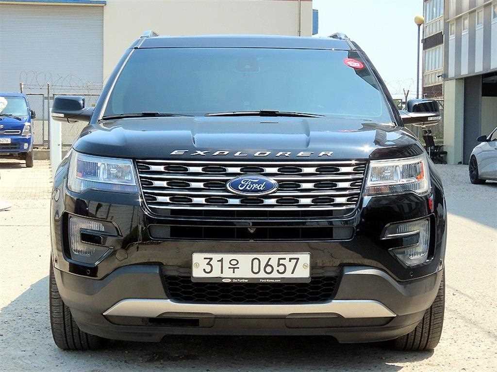 Ford Explorer 2016 Negro - Importación desde Corea - HF Imports Iquique - Foto 1