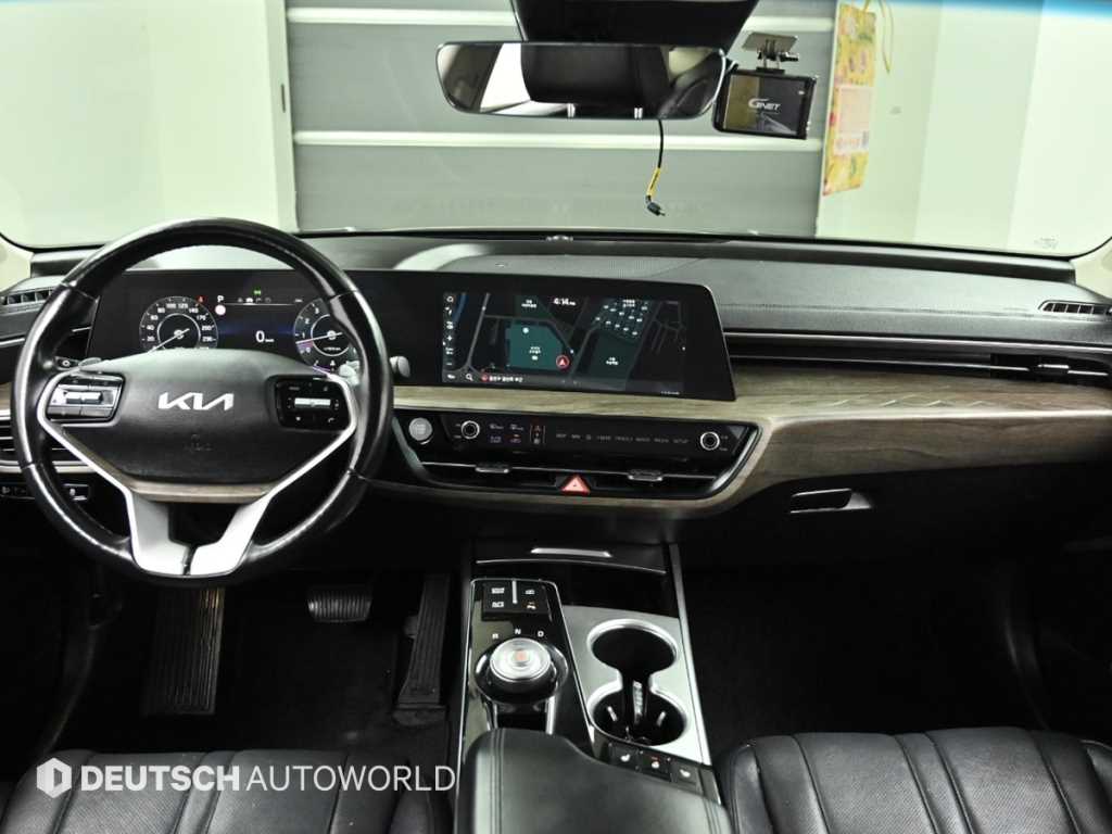 KIA K8 - Vista 7