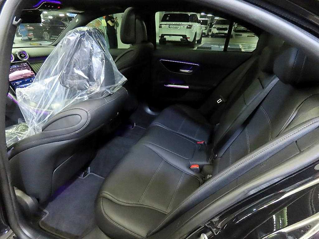 Mercedes Benz C Class - Vista 7