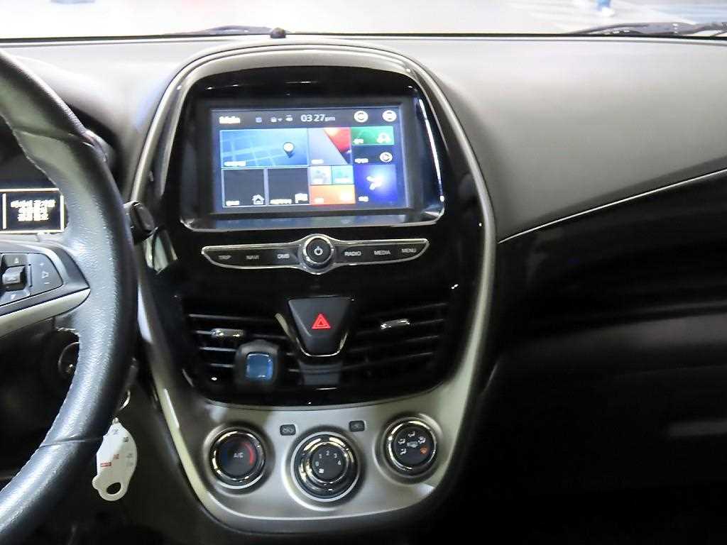 Chevrolet Spark - Vista 11