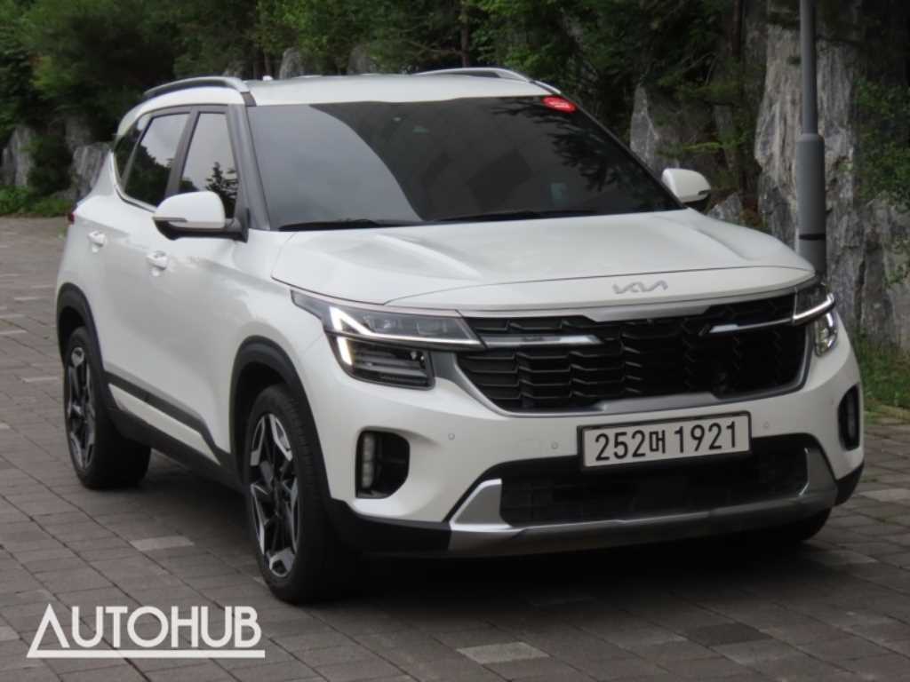 KIA Seltos - Vista 2