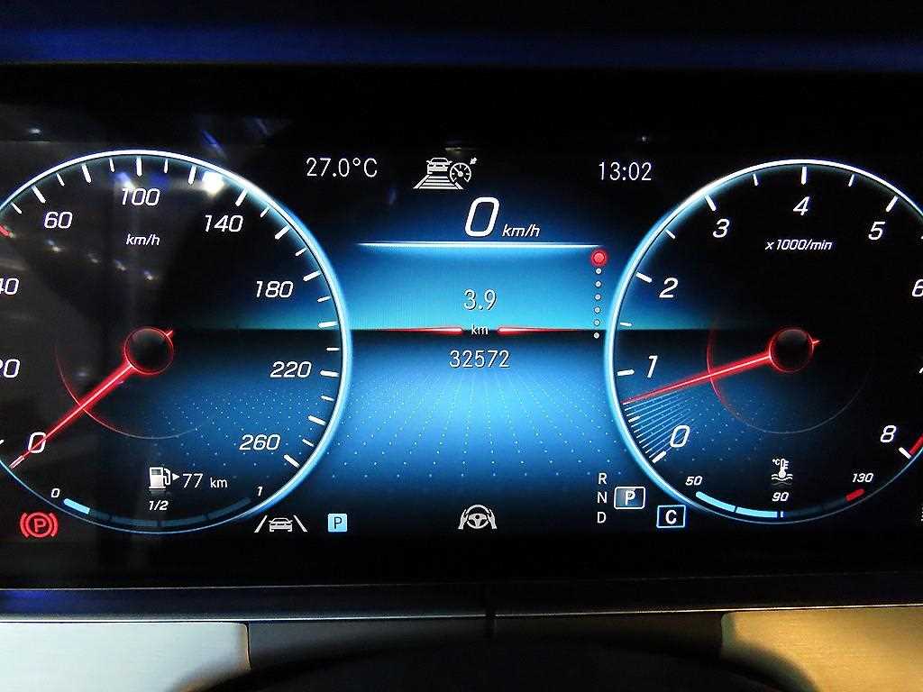 Mercedes Benz E class - Vista 9