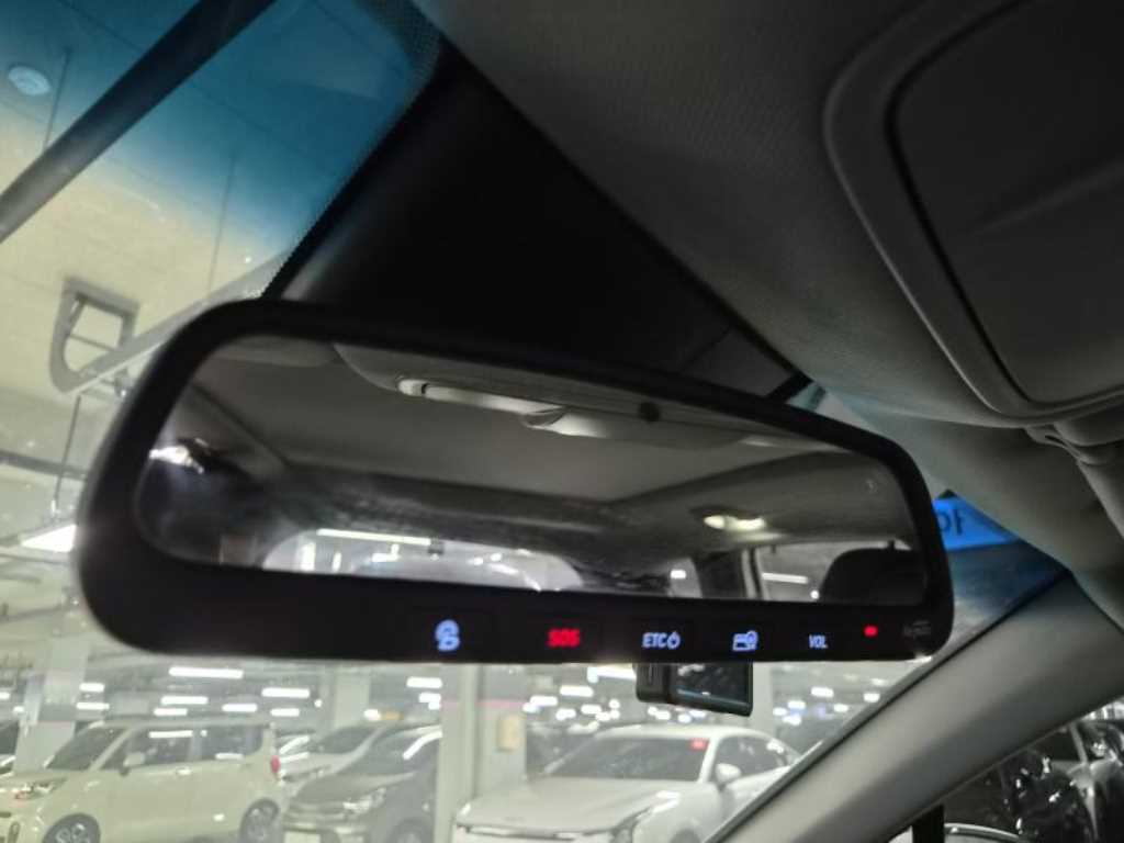 HYUNDAI Santa Fe - Vista 11