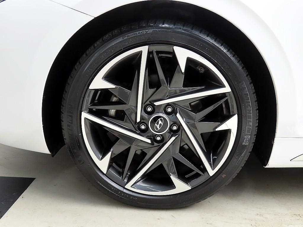HYUNDAI Grandeur 2021 the color of pearl - Importación desde Corea - HF Imports Iquique - Foto 19