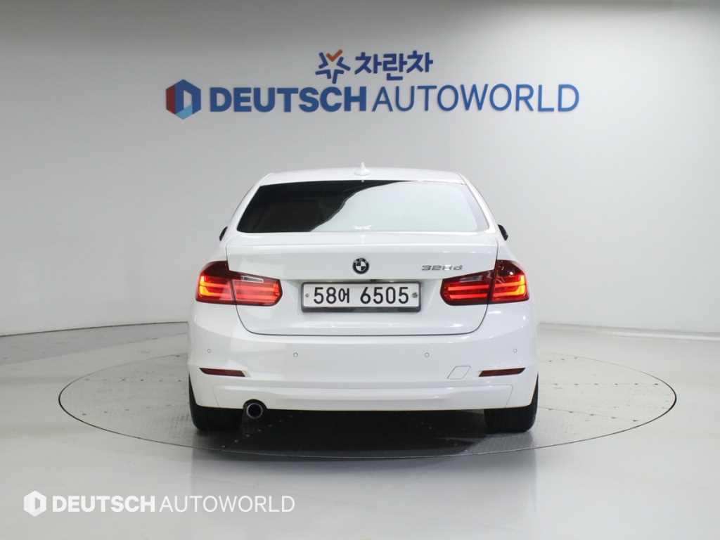 BMW 3 series - Vista 4