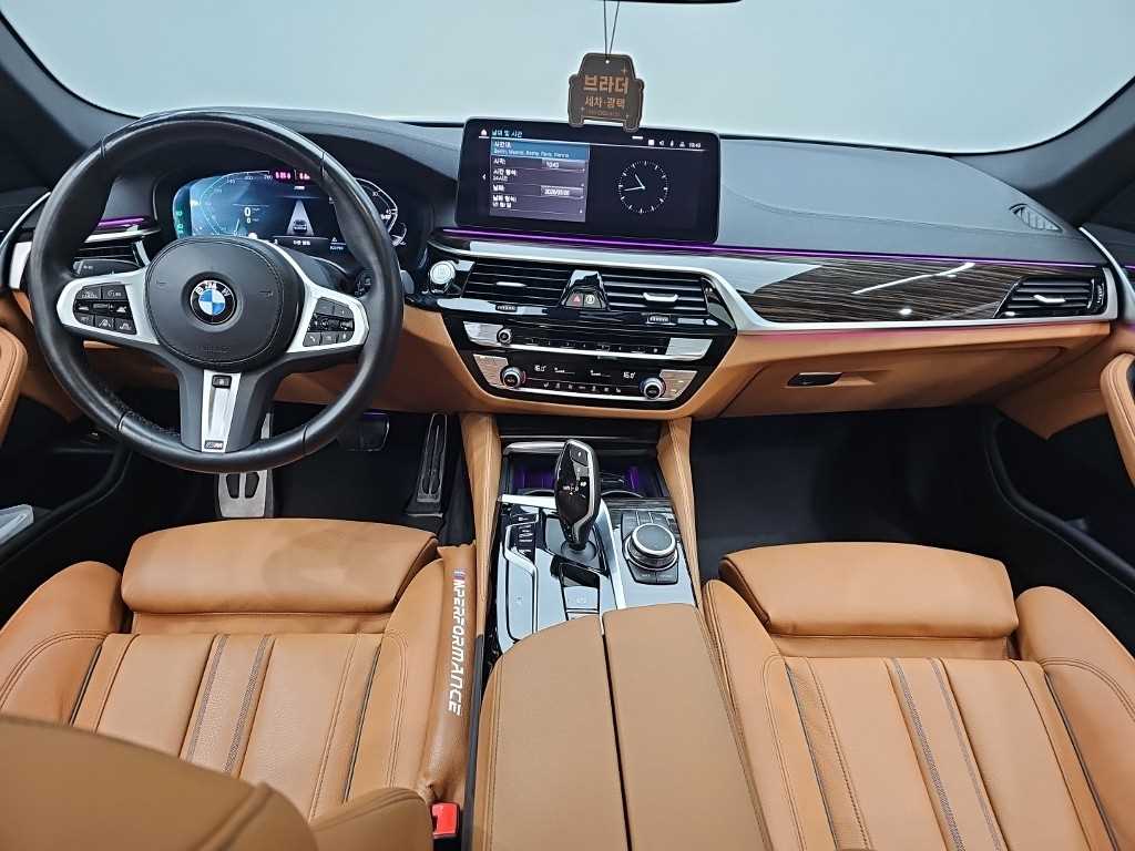 BMW 5 Series - Vista 7