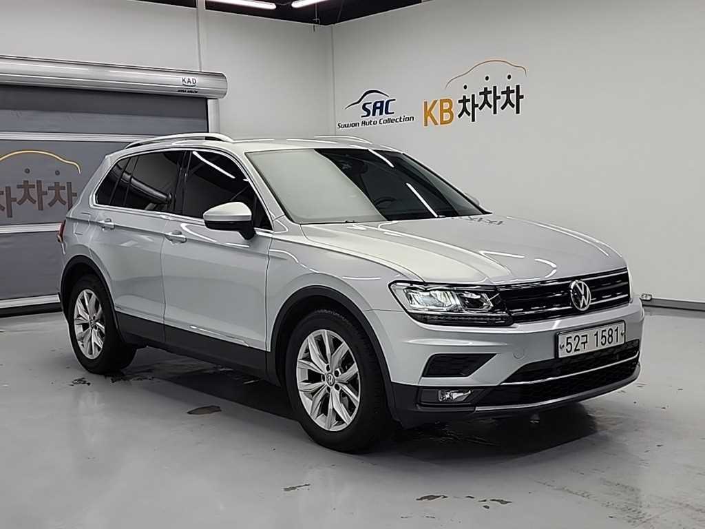 Volkswagen Tiguan - Vista 4