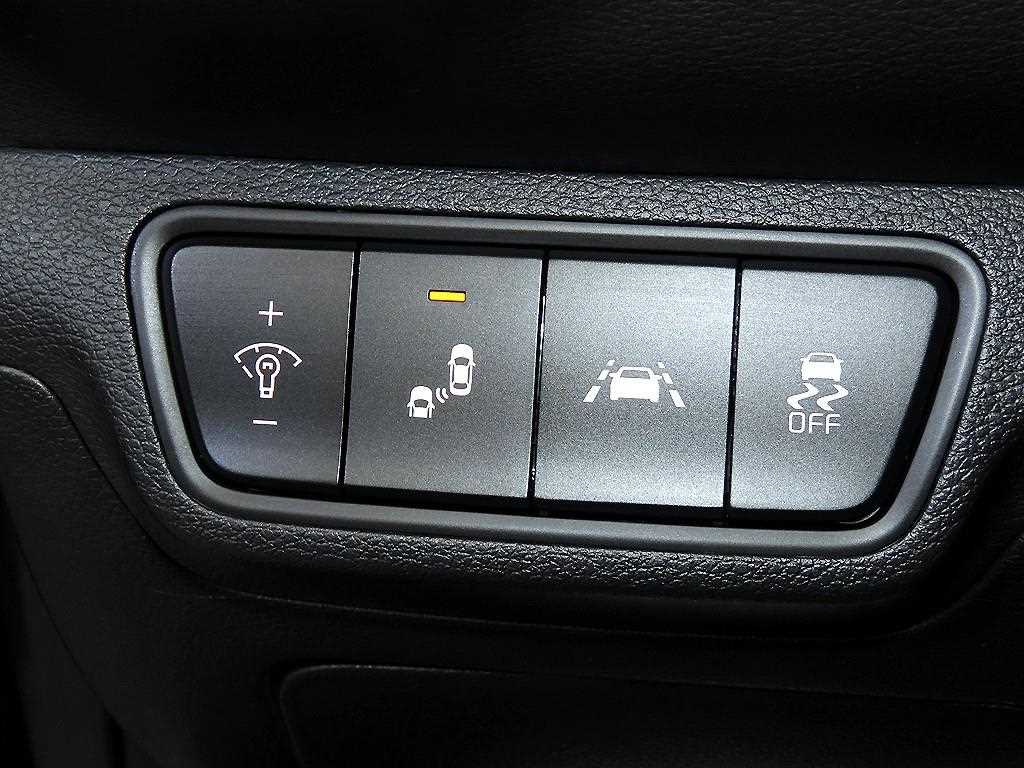 KIA K3 2019 Gris - Importación desde Corea - HF Imports Iquique - Foto 14