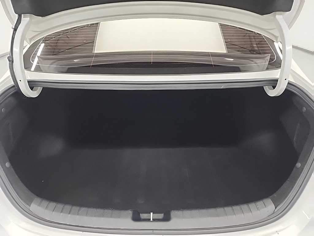KIA K3 2019 Blanco - Importación desde Corea - HF Imports Iquique - Foto 18
